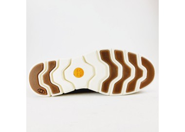 Bottines Bradstreet chukka en daim wheat de la marque timberland.