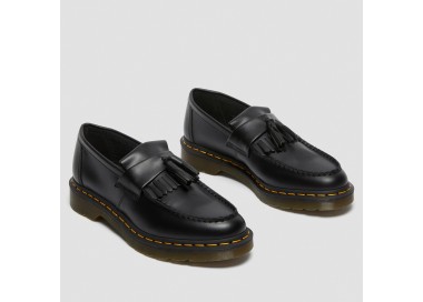 Mocassins Adrian Ys en cuir Black Smooth de la marque Dr Martens.