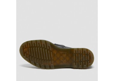 Mocassins Adrian Ys en cuir Black Smooth de la marque Dr Martens.