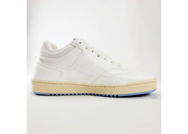 Baskets Vegan Retro 90s de couleurs White Cherry Sky de la marque Flamingo Life.