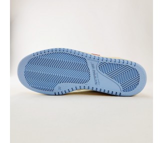 Baskets Vegan Retro 90s de couleurs White Cherry Sky de la marque Flamingo Life.