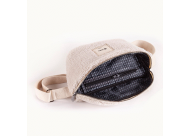 Banane Sherpa en textile (effet fourrure mouton) Off White de la marque KULTE.