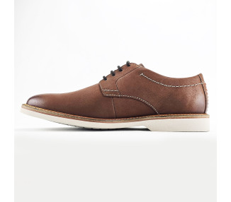 Derby Atticus Lt Lace en cuir Dark Brown de la marque Clarks.