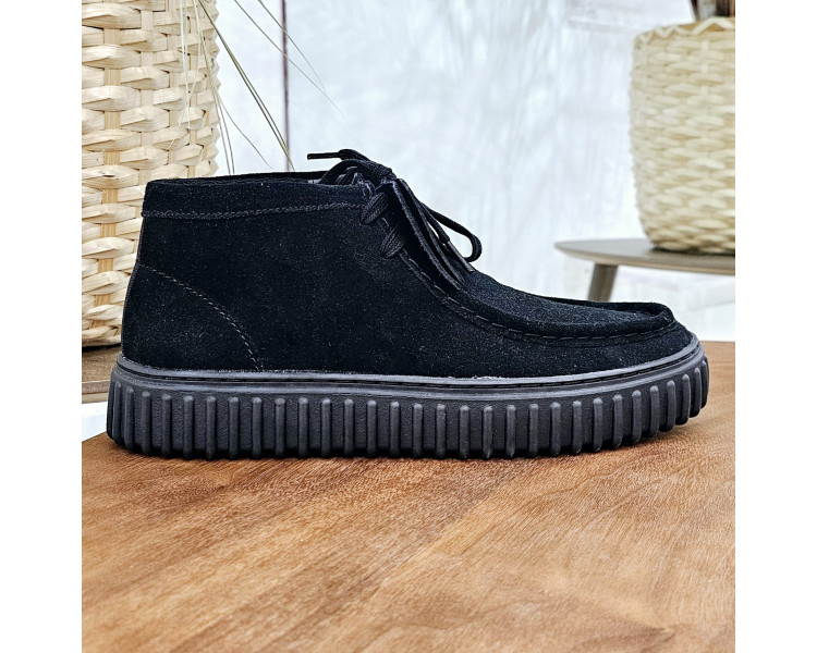 Bottines Torhill hi en daim Noir de la marque CLARKS.
